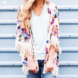 Umgee White Floral Fringe-Trim Kimono - Women Size Medium